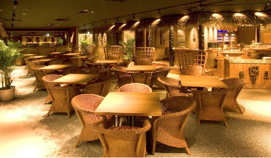 ティキティキ 横浜店の会場雰囲気